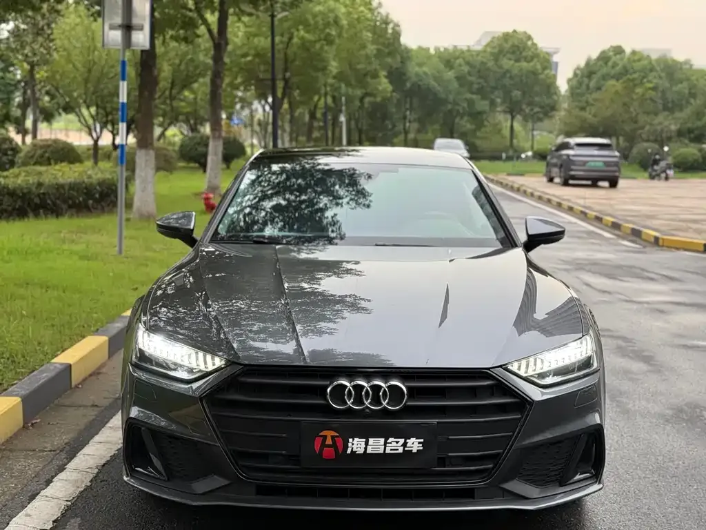 Audi A7 — фото 2