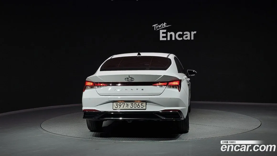 Hyundai AVANTE — фото 4