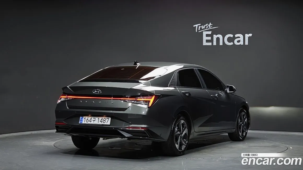 Hyundai AVANTE — фото 2