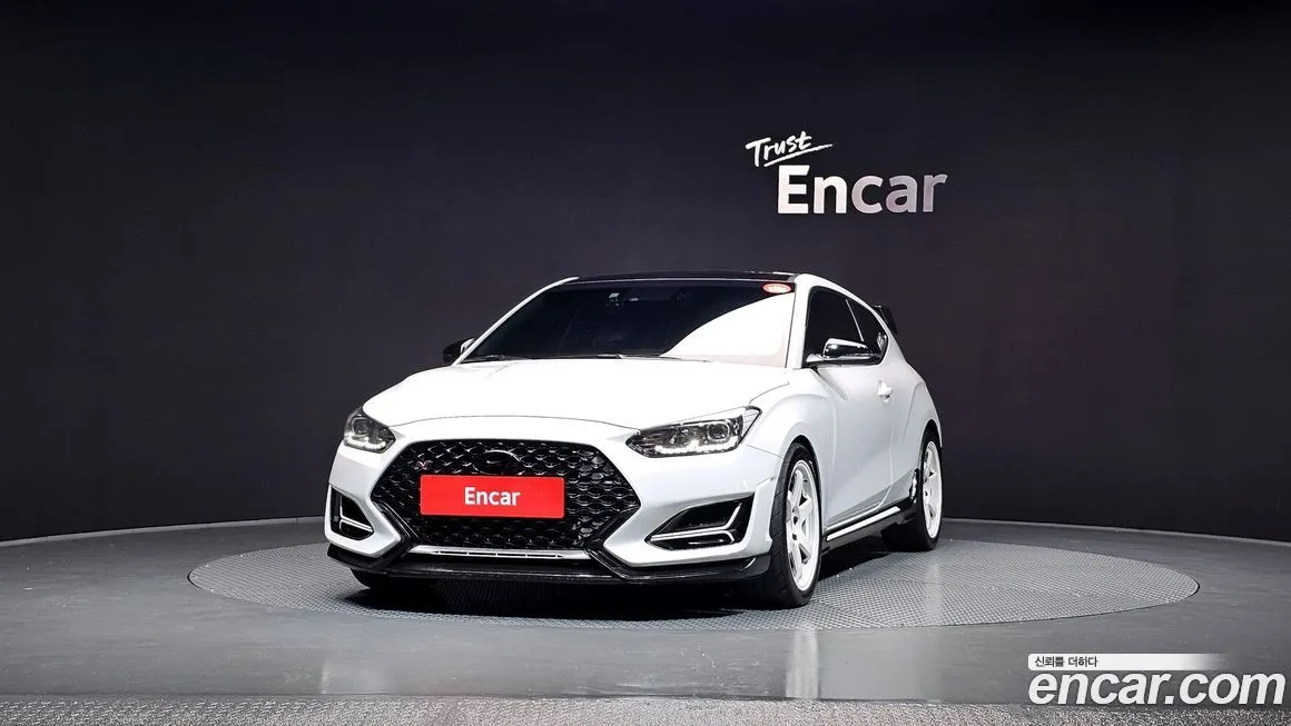 Hyundai Veloster — фото 3