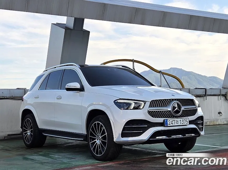 Mercedes-Benz GLE-Class — фото 5