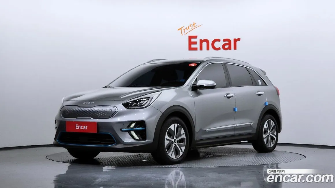 Kia Niro — фото 1