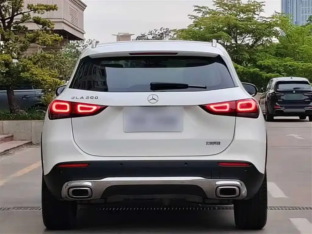 Mercedes-Benz GLA — фото 7