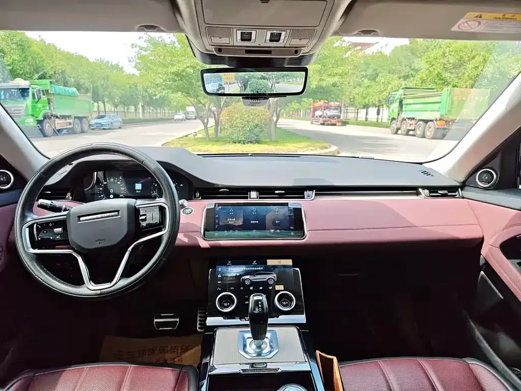 Land Rover Evoque — фото 5