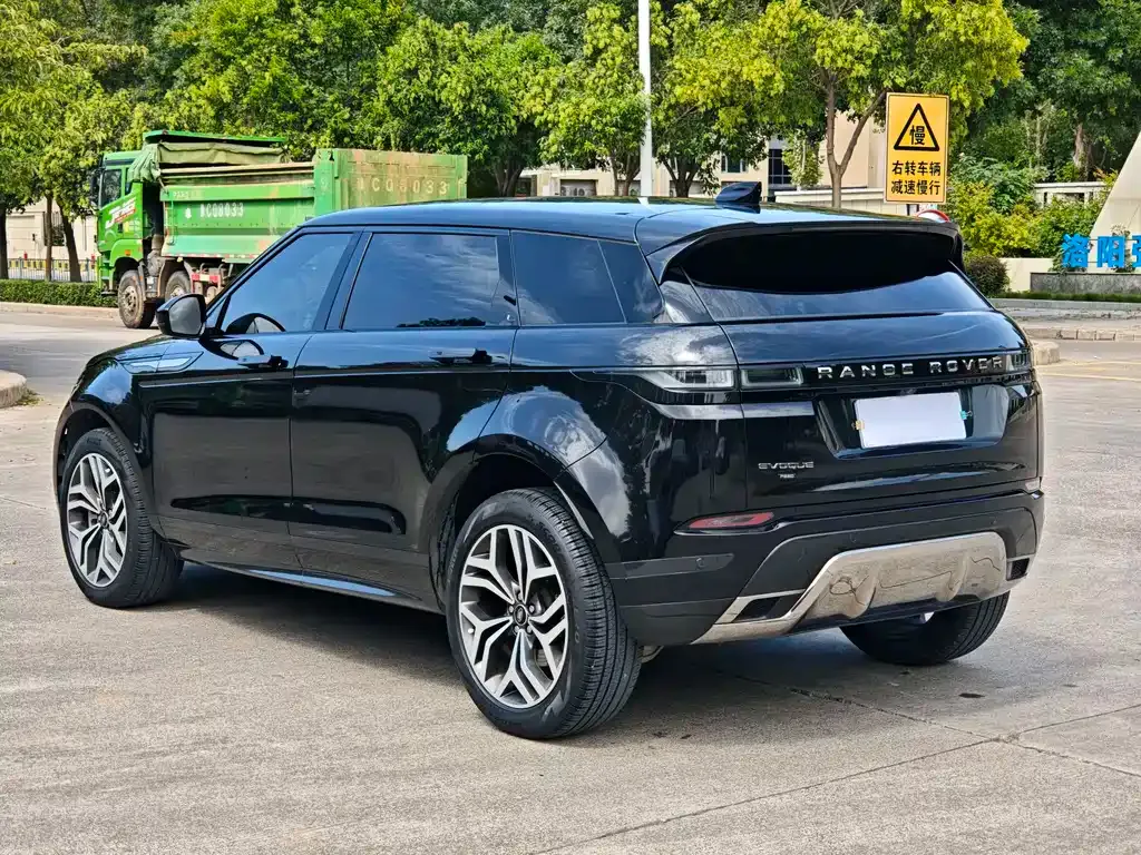 Land Rover Evoque — фото 7