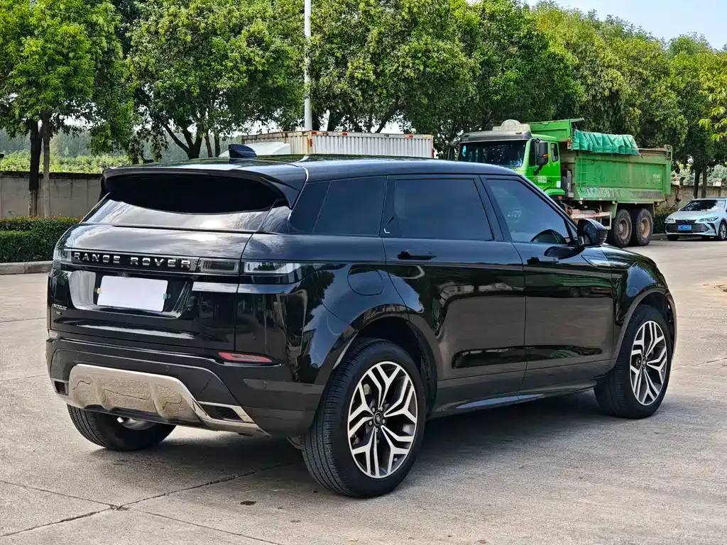 Land Rover Evoque — фото 9