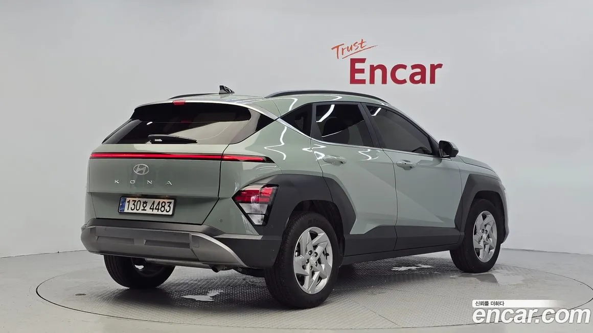Hyundai Kona — фото 2
