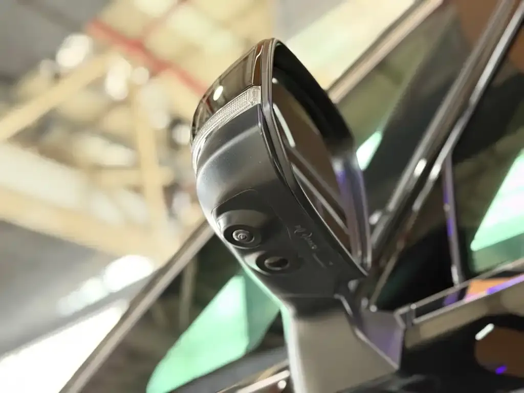 Toyota Alphard — фото 4