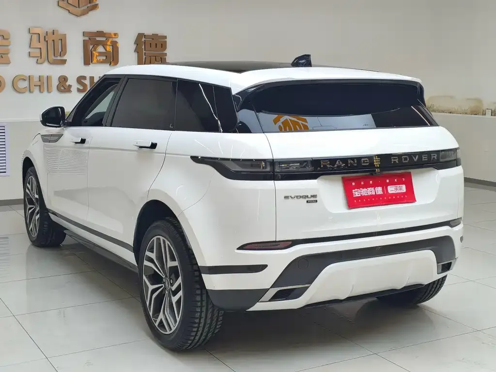 Land Rover Evoque — фото 6
