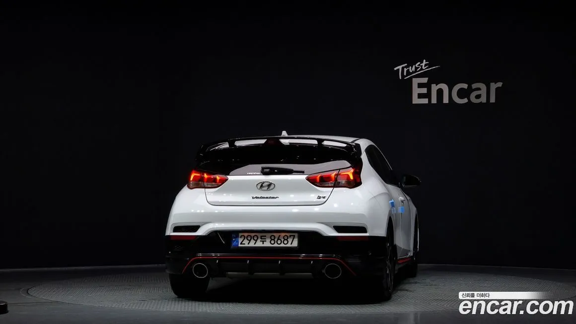 Hyundai Veloster — фото 4