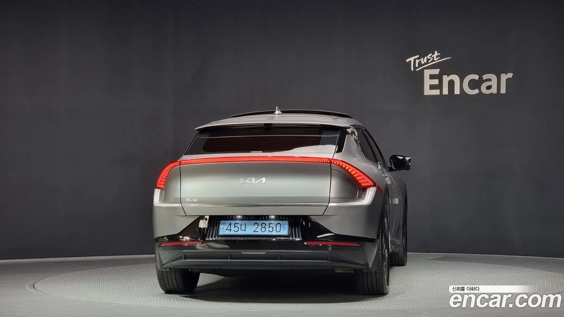 Kia EV6 — фото 4
