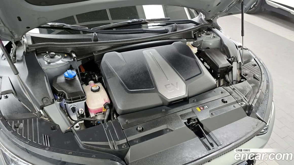 Kia EV6 — фото 6