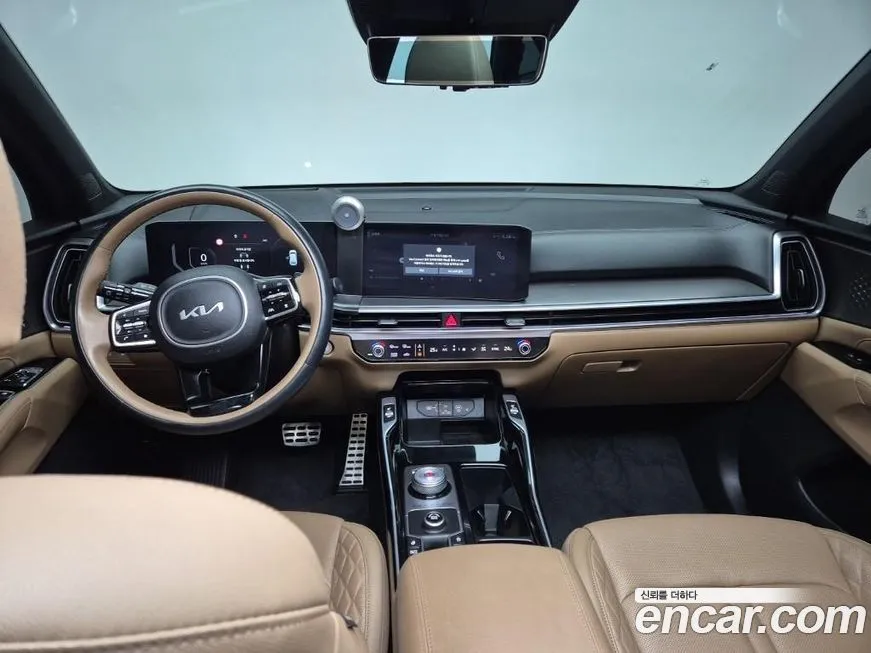 Kia Sorento — фото 7