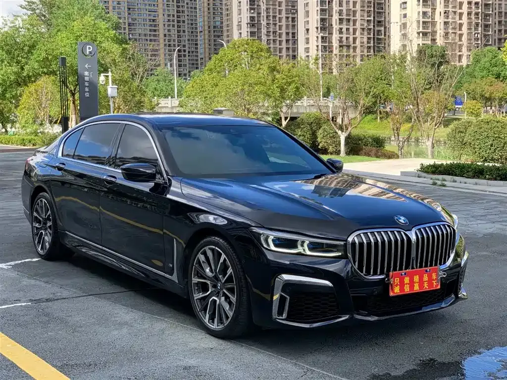BMW 7 Series — фото 3