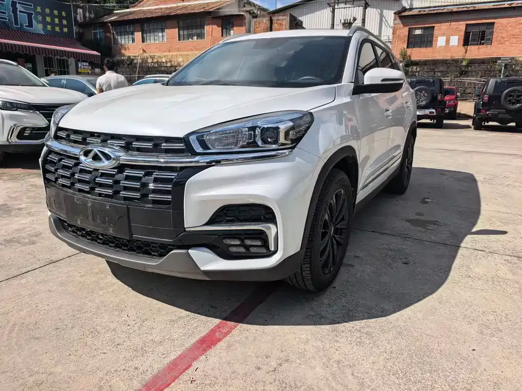 Chery Tiggo 8 — фото 1