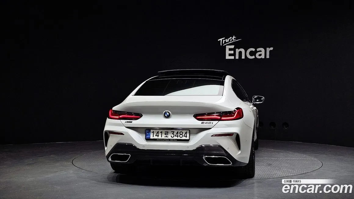 BMW 8-Series — фото 4