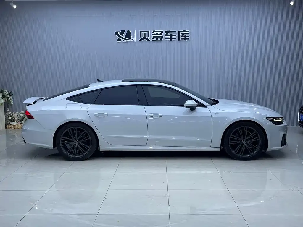 Audi A7 — фото 3