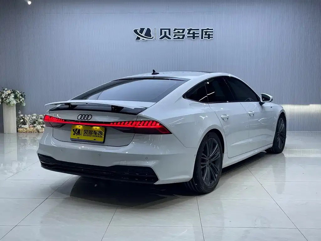 Audi A7 — фото 5