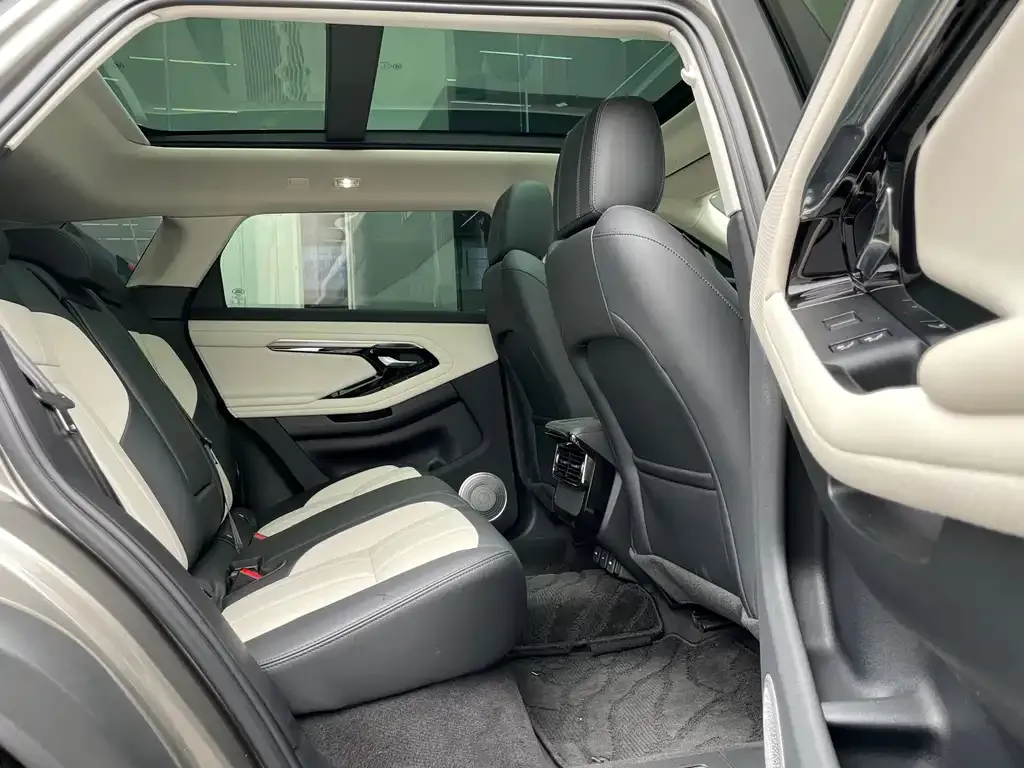 Land Rover Evoque — фото 10