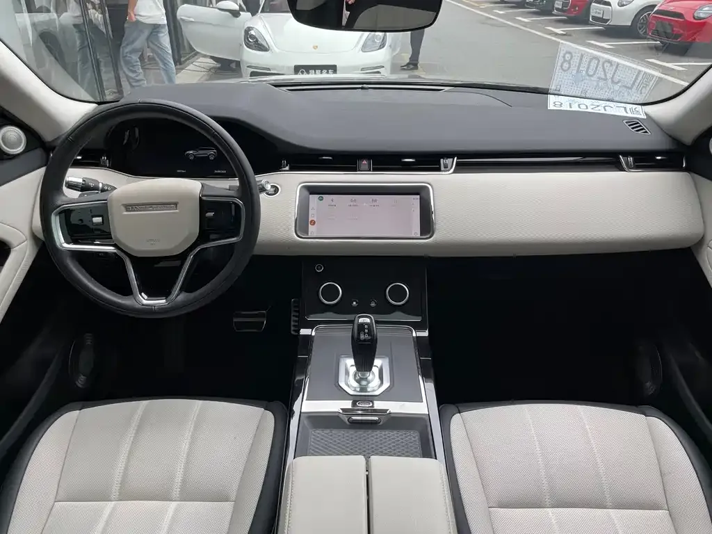 Land Rover Evoque — фото 6
