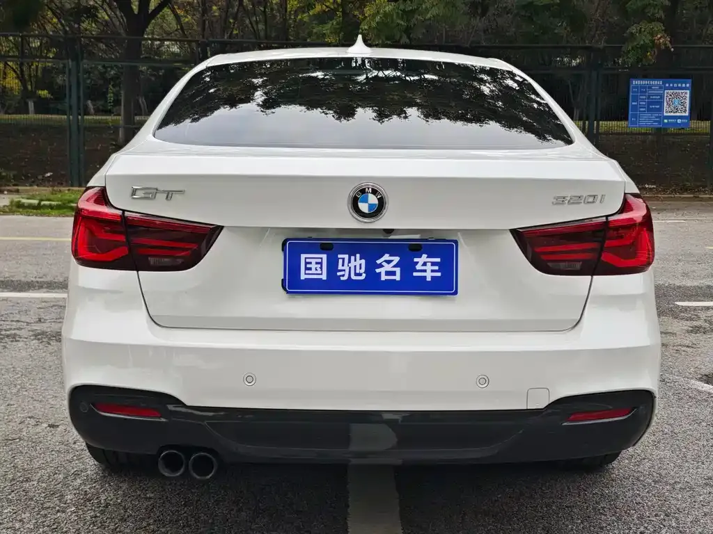 BMW 3 Series GT — фото 4
