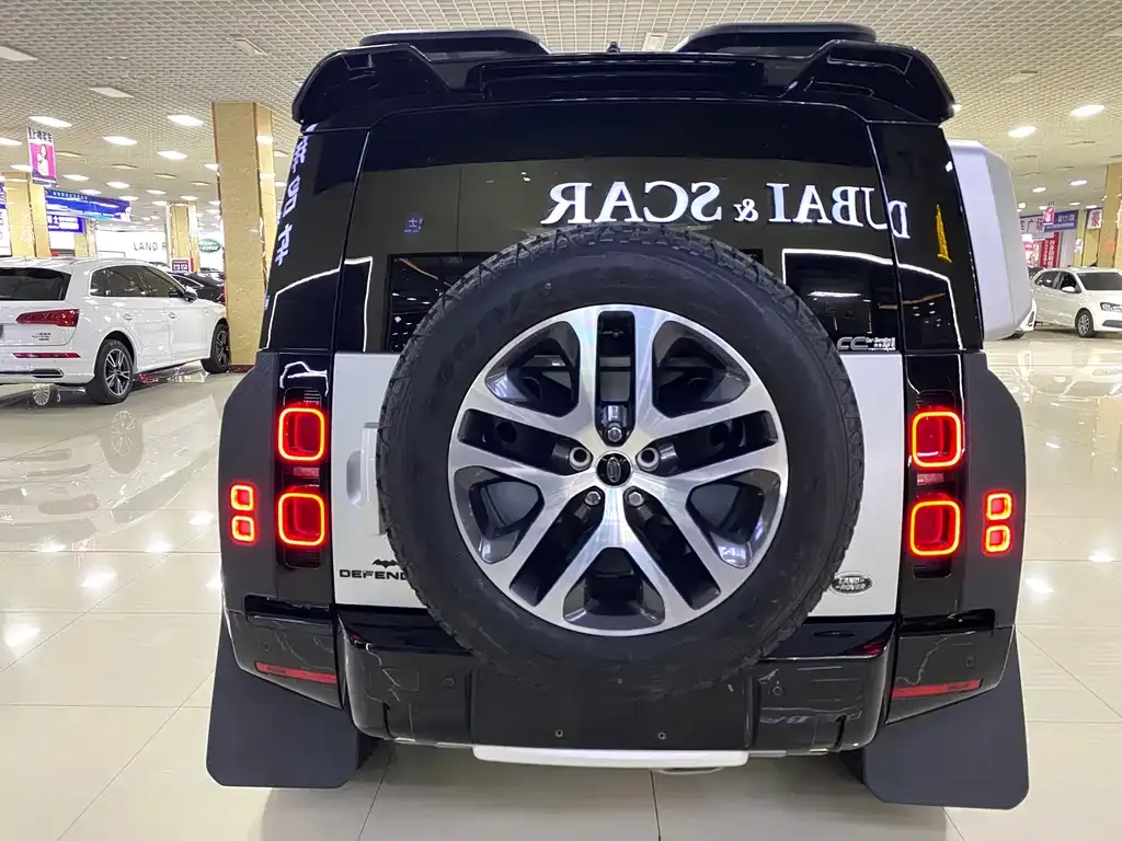 Land Rover Defender — фото 5