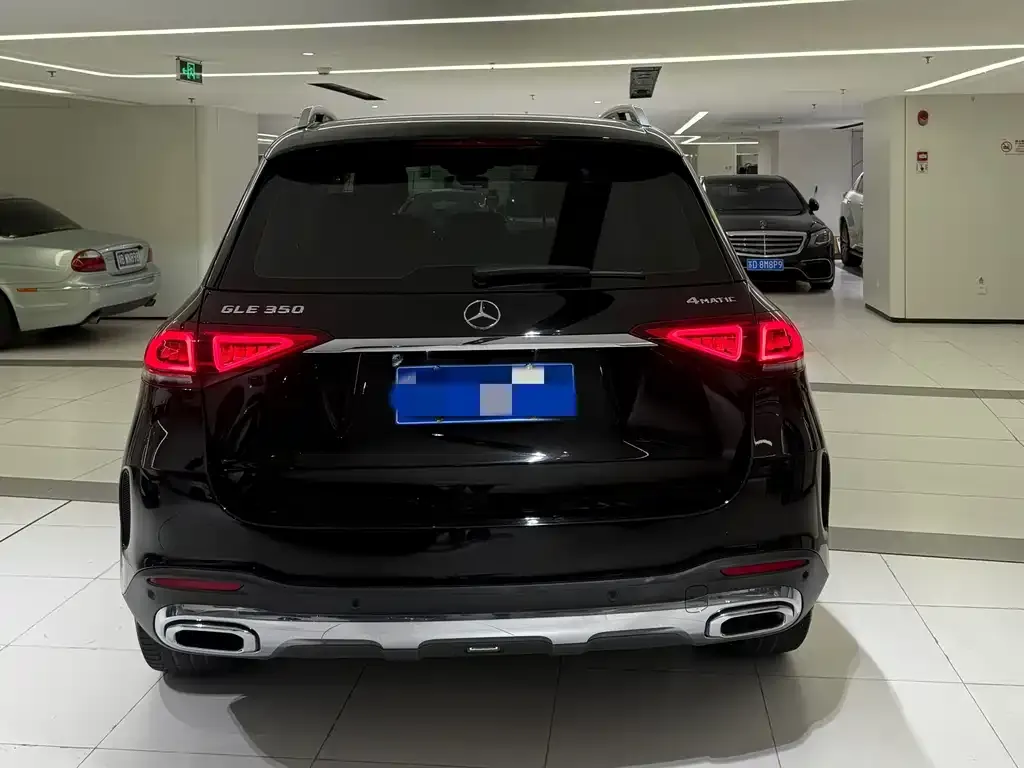 Mercedes-Benz GLE — фото 5