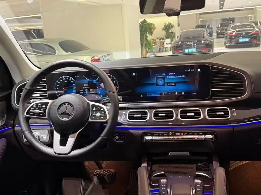 Mercedes-Benz GLE — фото 9