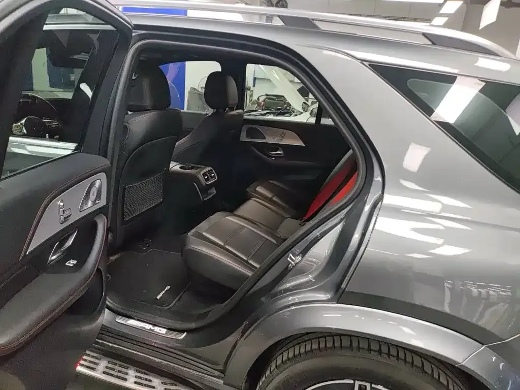 Mercedes-Benz GLE AMG — фото 5