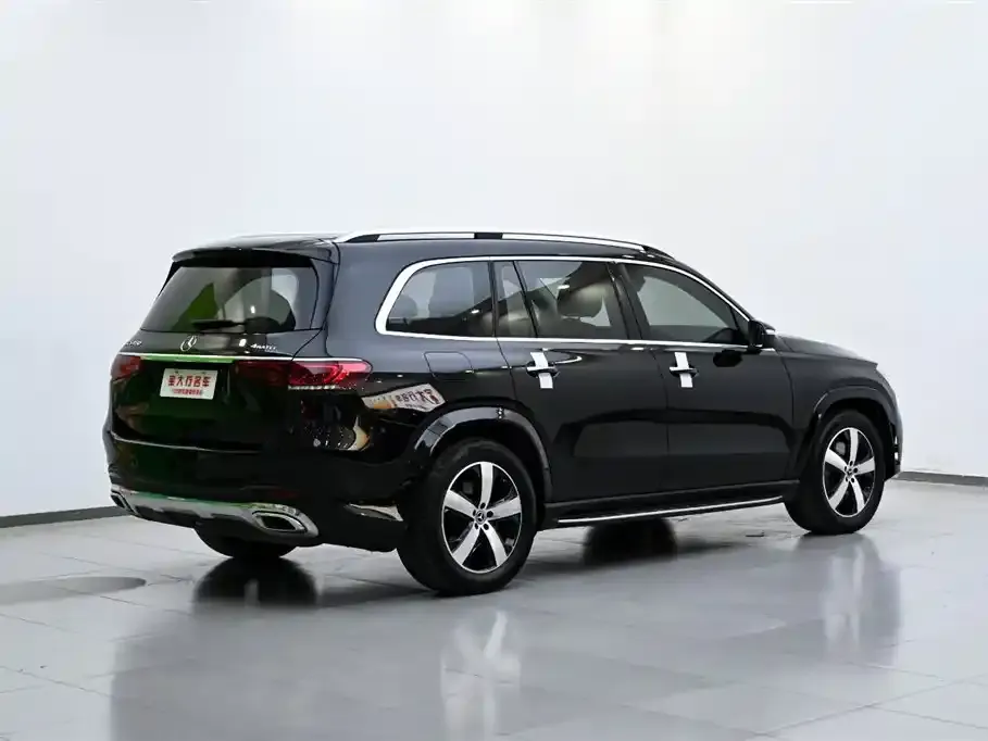 Mercedes-Benz GLS — фото 3