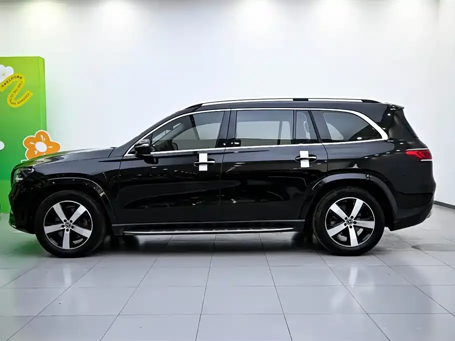 Mercedes-Benz GLS — фото 4