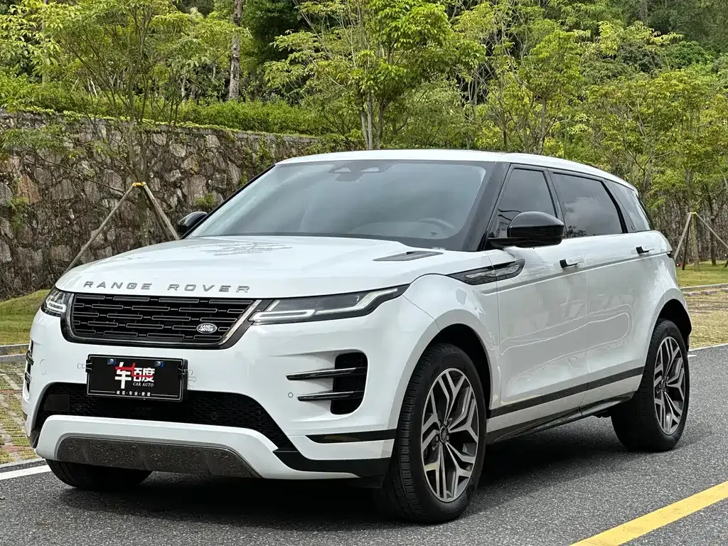 Land Rover Evoque — фото 1