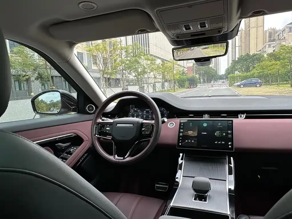 Land Rover Evoque — фото 10