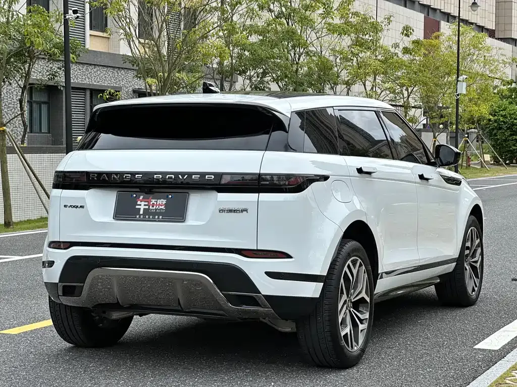 Land Rover Evoque — фото 4