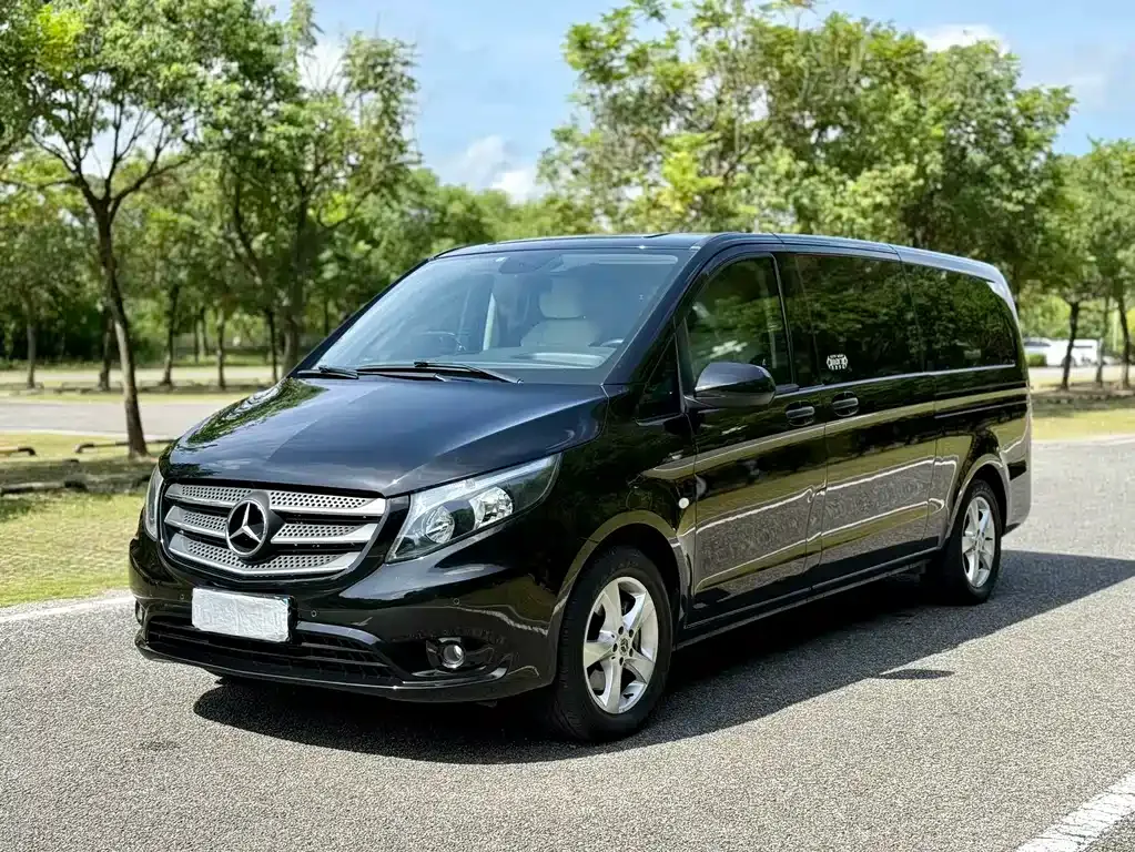 Mercedes-Benz Vito — фото 1