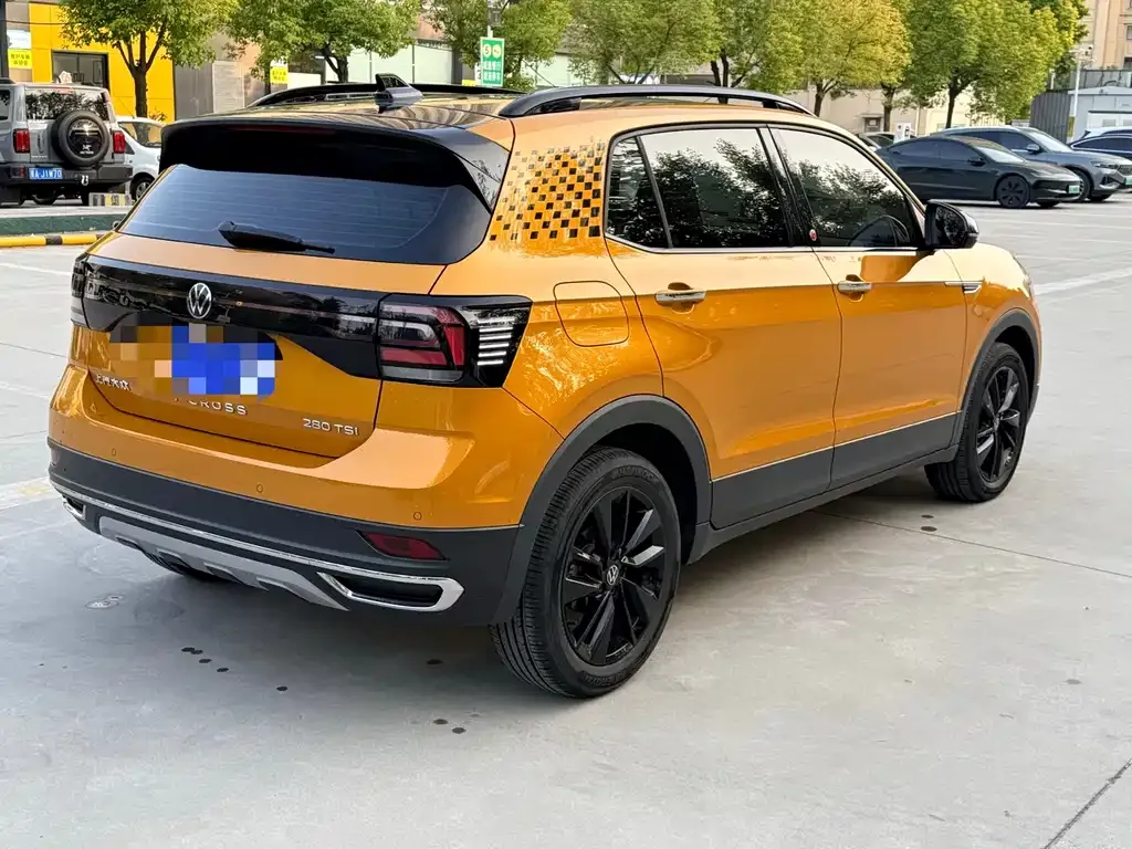 Volkswagen T-Cross — фото 4