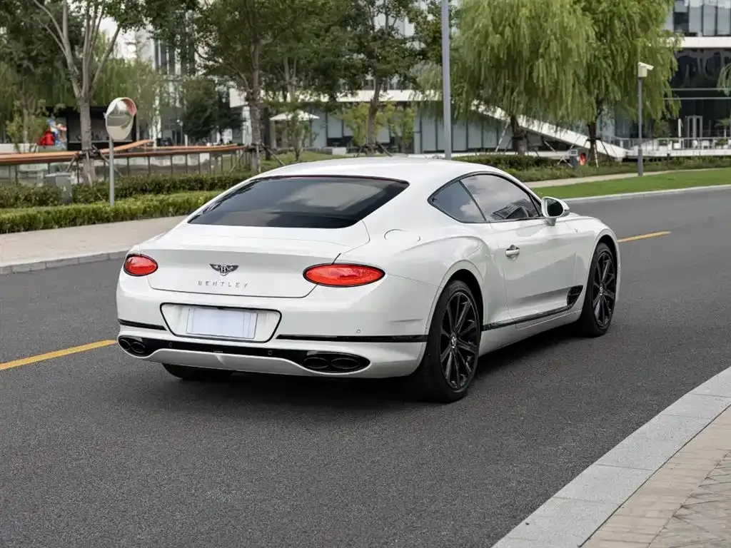 Bentley Continental — фото 4