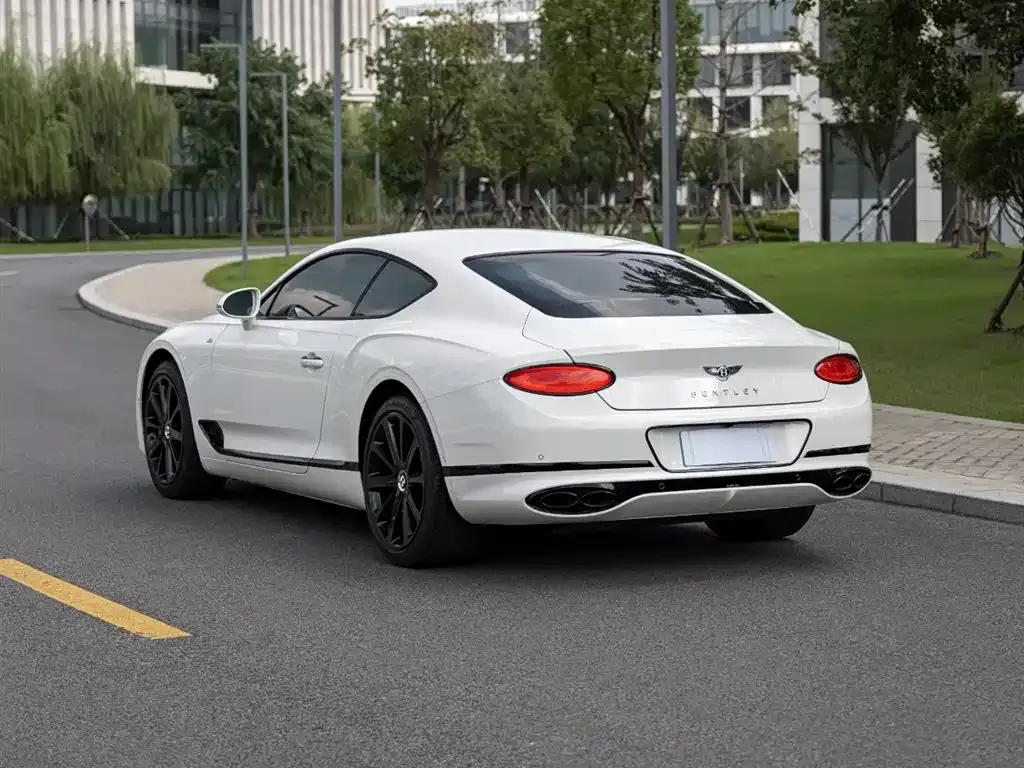 Bentley Continental — фото 6