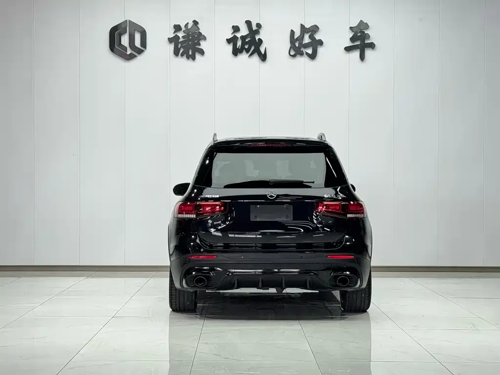 Mercedes-Benz GLB AMG — фото 6