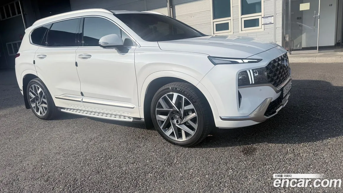 Hyundai Santafe — фото 1