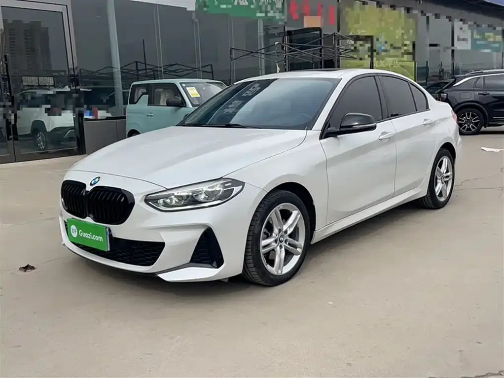 BMW 1 Series — фото 1