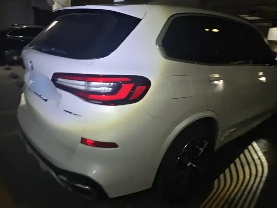 BMW X5 (Import) — фото 3