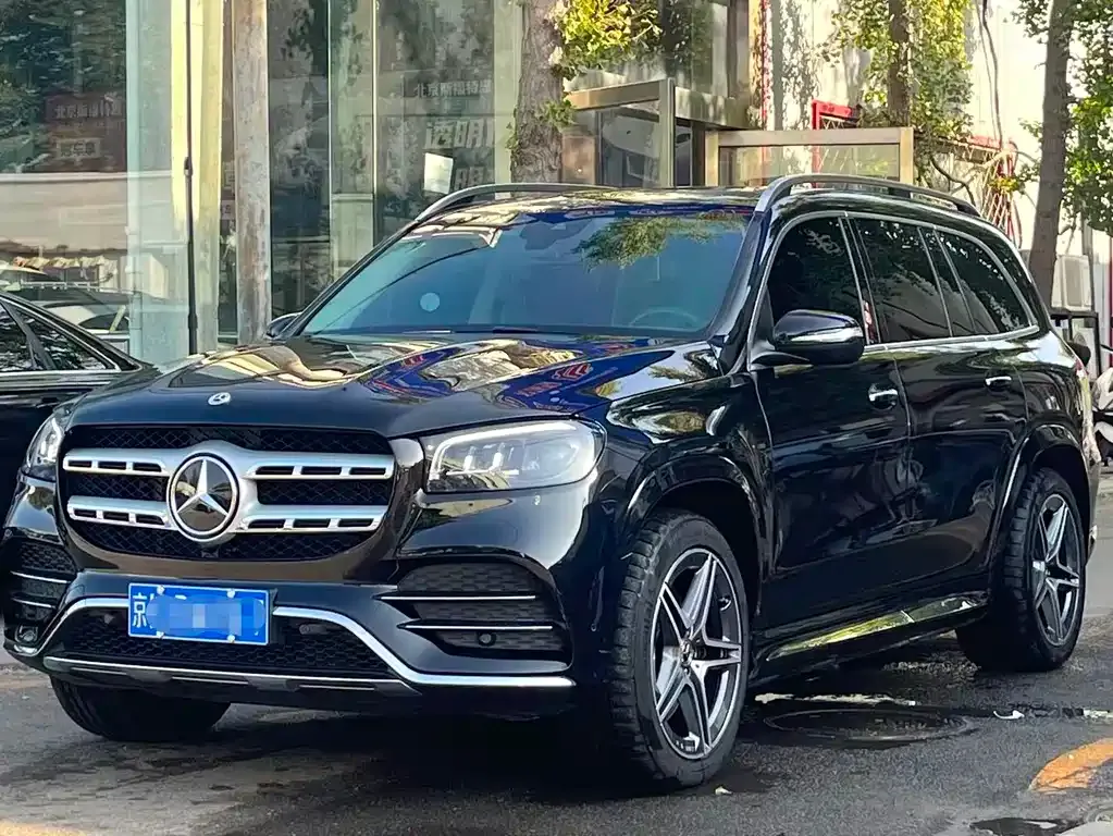 Mercedes-Benz GLS — фото 1