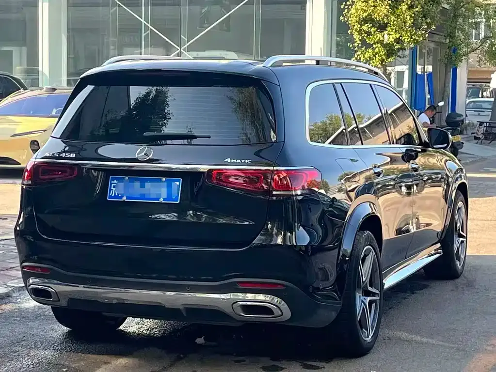 Mercedes-Benz GLS — фото 6