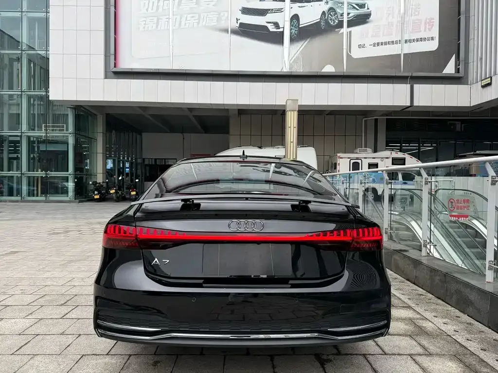 Audi A7 — фото 3
