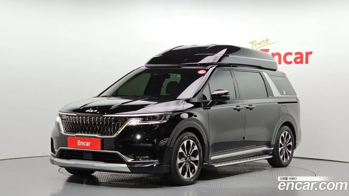 Kia Carnival — фото 1