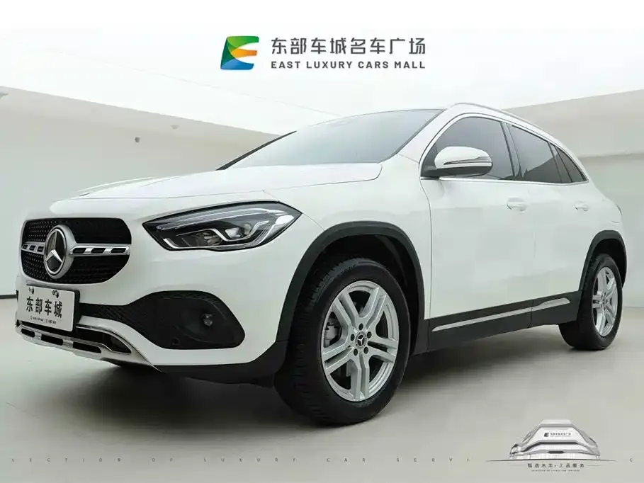 Mercedes-Benz GLA — фото 1