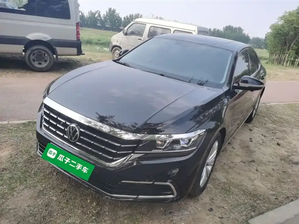 Volkswagen Passat — фото 2