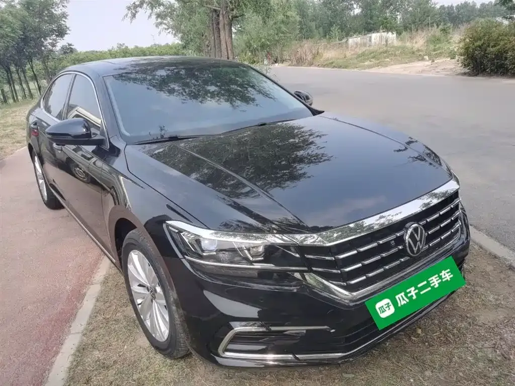 Volkswagen Passat — фото 4