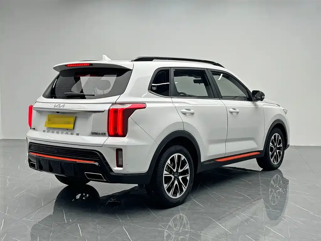 Kia Sportage — фото 6